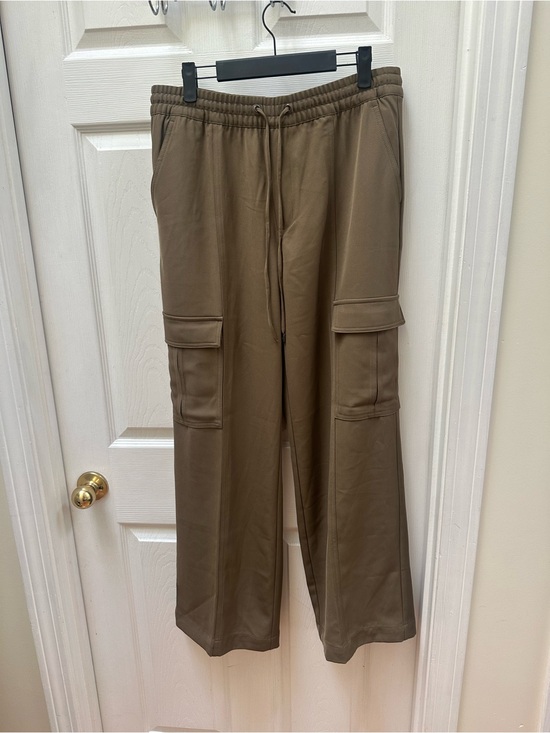 Banana Republic Pants - Banana republic Cargo wide leg Sweatpants Brown olive green drawstring M